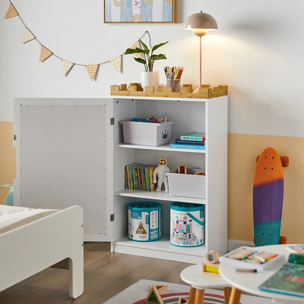 Bibliothèque château enfant avec tableau pour craie Tilda Kids