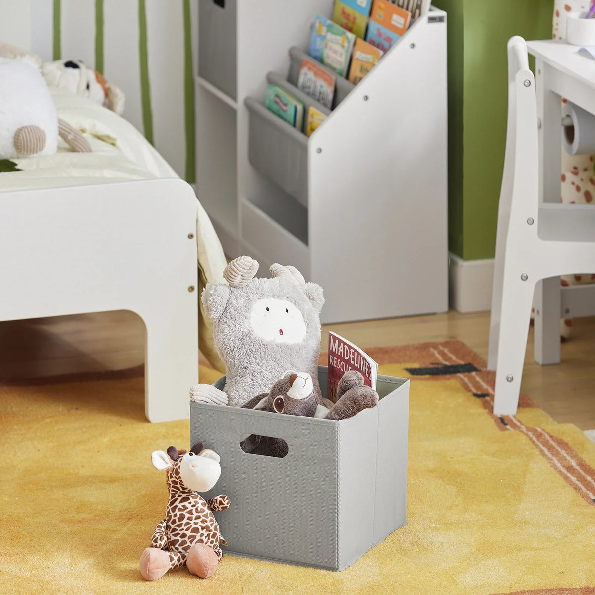 Bibliothèque enfant bois blanc et tissu gris Tilda Kids